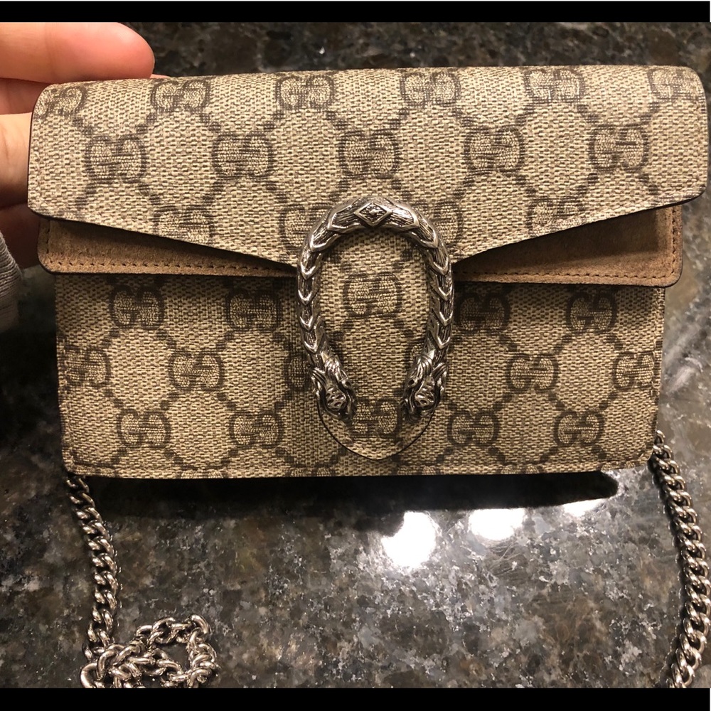 Gucci Dionysus GG Supreme Mini Bag
